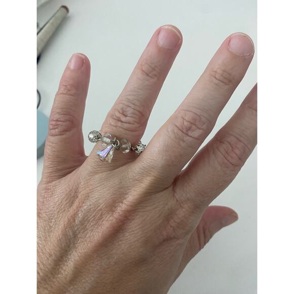 Upcycled clear glass bead ring size 7.5 - Picture 3 of 5